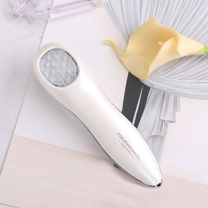 TOUCHBeauty Comprehensive Beauty Instrument Lon+ And Lon- With 590 Golden Light Therapy Special for Cream Booster TB-1385 - ultrsbeauty